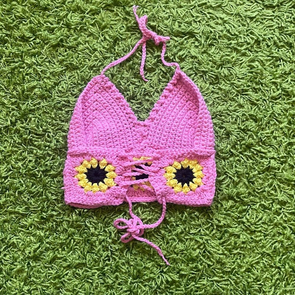 CROCHET HALTER TOP HANDMADE - Picture 6 of 13